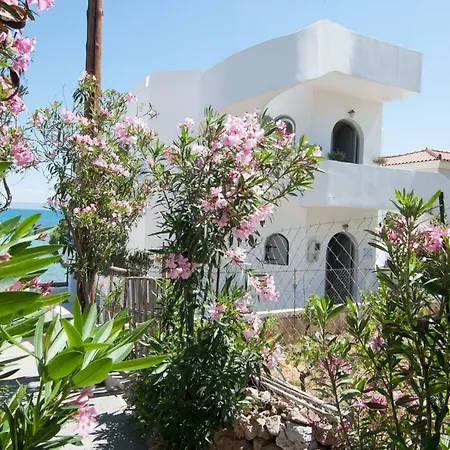 Nautilus Nontas Hotel Megalochori (Agistri)